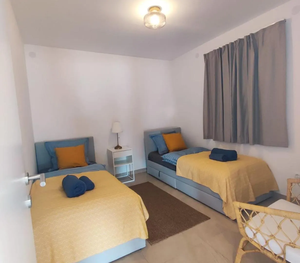 Wonderful Vacation Home On The Lake Front Krusevo  0*, Krusevo (Zadar)